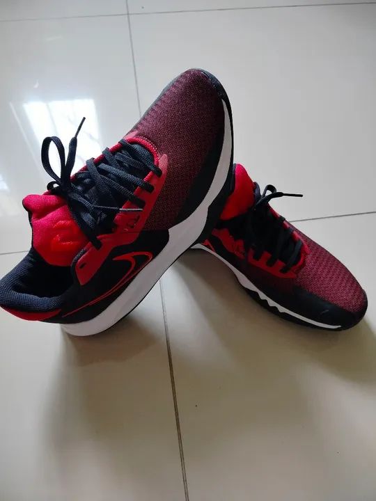 Tênis Nike Masculino Vermelho e Preto... Tam 41