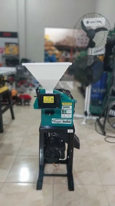 Forrageira Triturador GTI-2000LM-1 Monofásica 2hp Garthen (Loja)