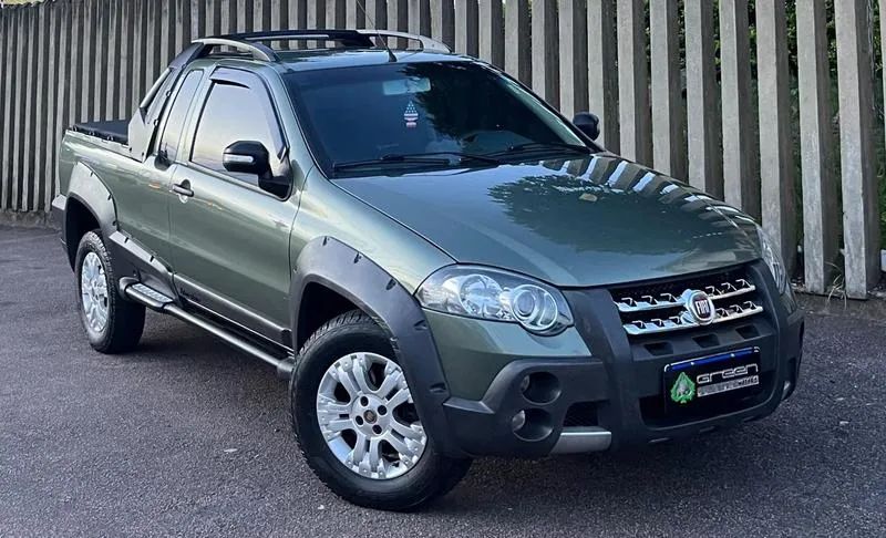 FIAT STRADA 2009 Usados e Novos