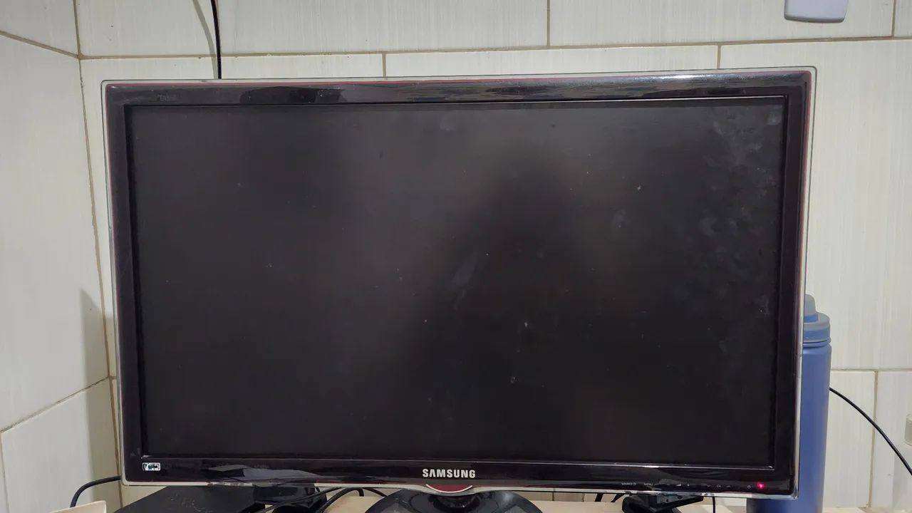Tv samsung 27 pol.