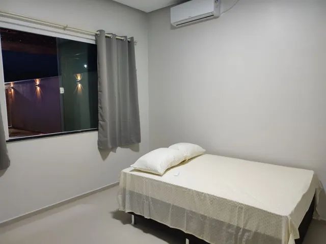 Aluga-se casa por temporada