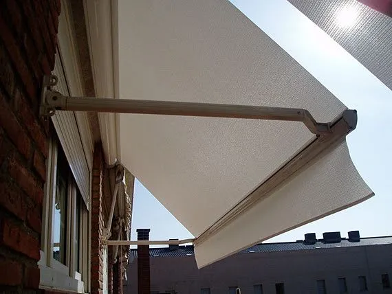Toldo em Lona com Braço