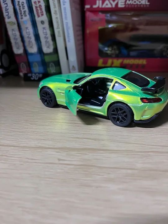 Miniatura Mercedes Amg GT  - Foto 3