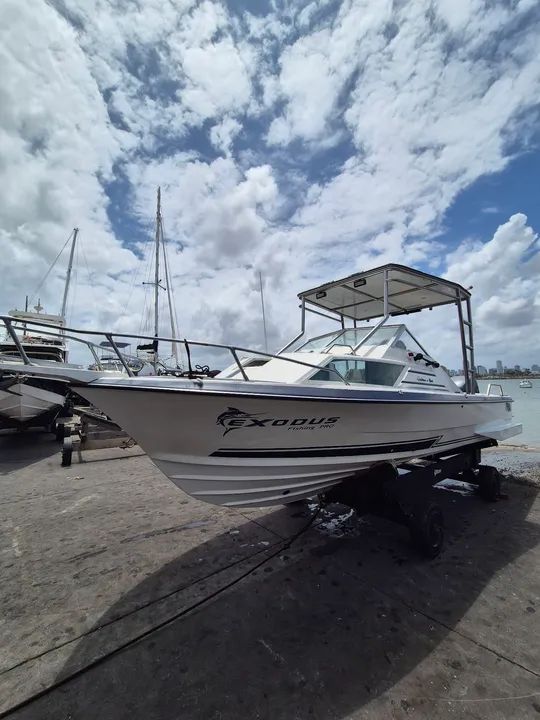 Lancha Carbrasmar 22, motor Yamaha 225 4T - Foto 3