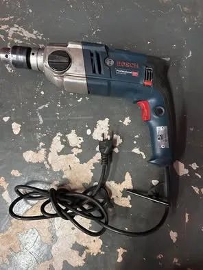 FURADEIRA DE IMPACTO BOSCH GSB 20-2 870W 220V - Foto 3