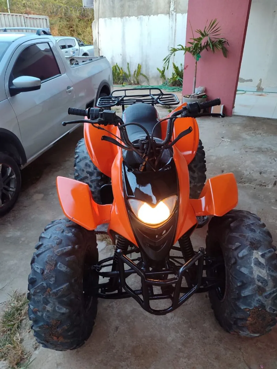 Quadriciclo 300 cilindradas