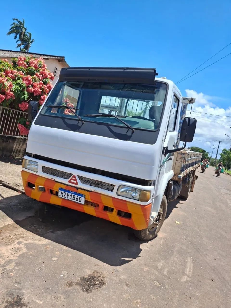 Ano - 2003 Motor - MWM X10 Todo revisado  Valor : 85,000 - Foto 4