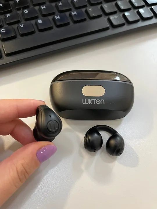 Fone de Ouvido Bluetooth - Novo