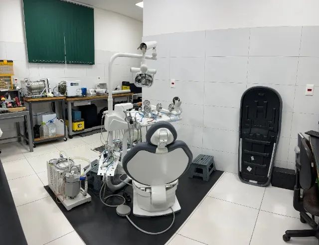 Curso de Manutenção de Equipamentos Odontológicos Presencial na Escola Tartanha - Foto 4