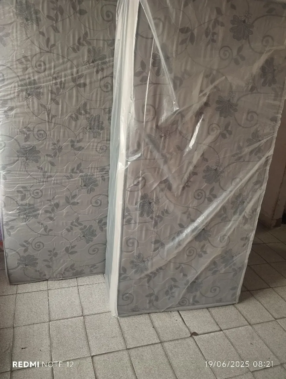 Promoção cama box solteiro $ 230,00