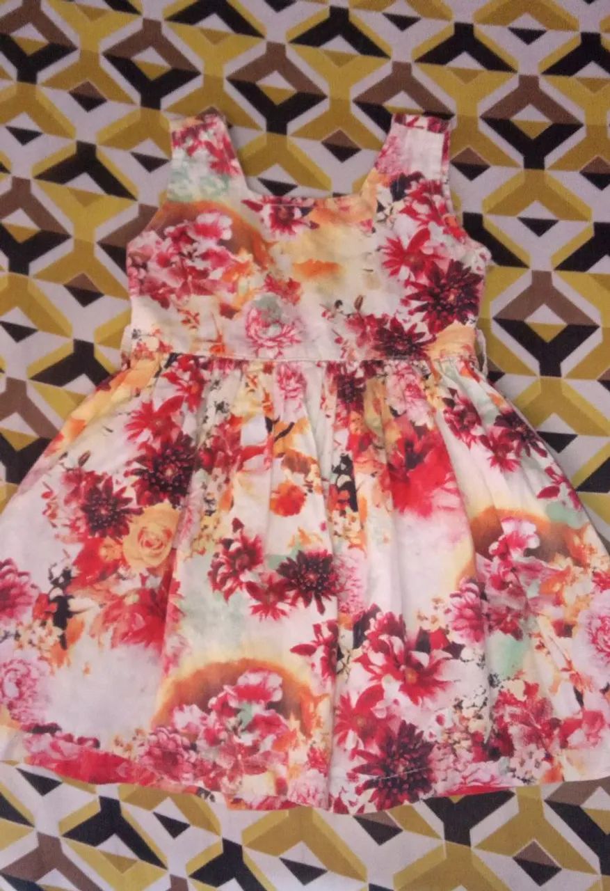 Vestido infantil floral - Foto 4