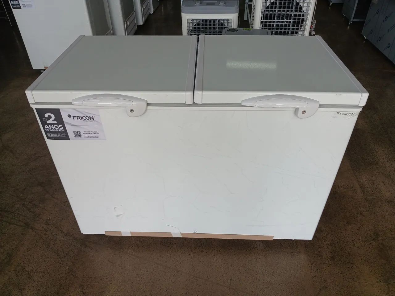 Freezer Horizontal 411 Litros Da Fricon Tampa Cega