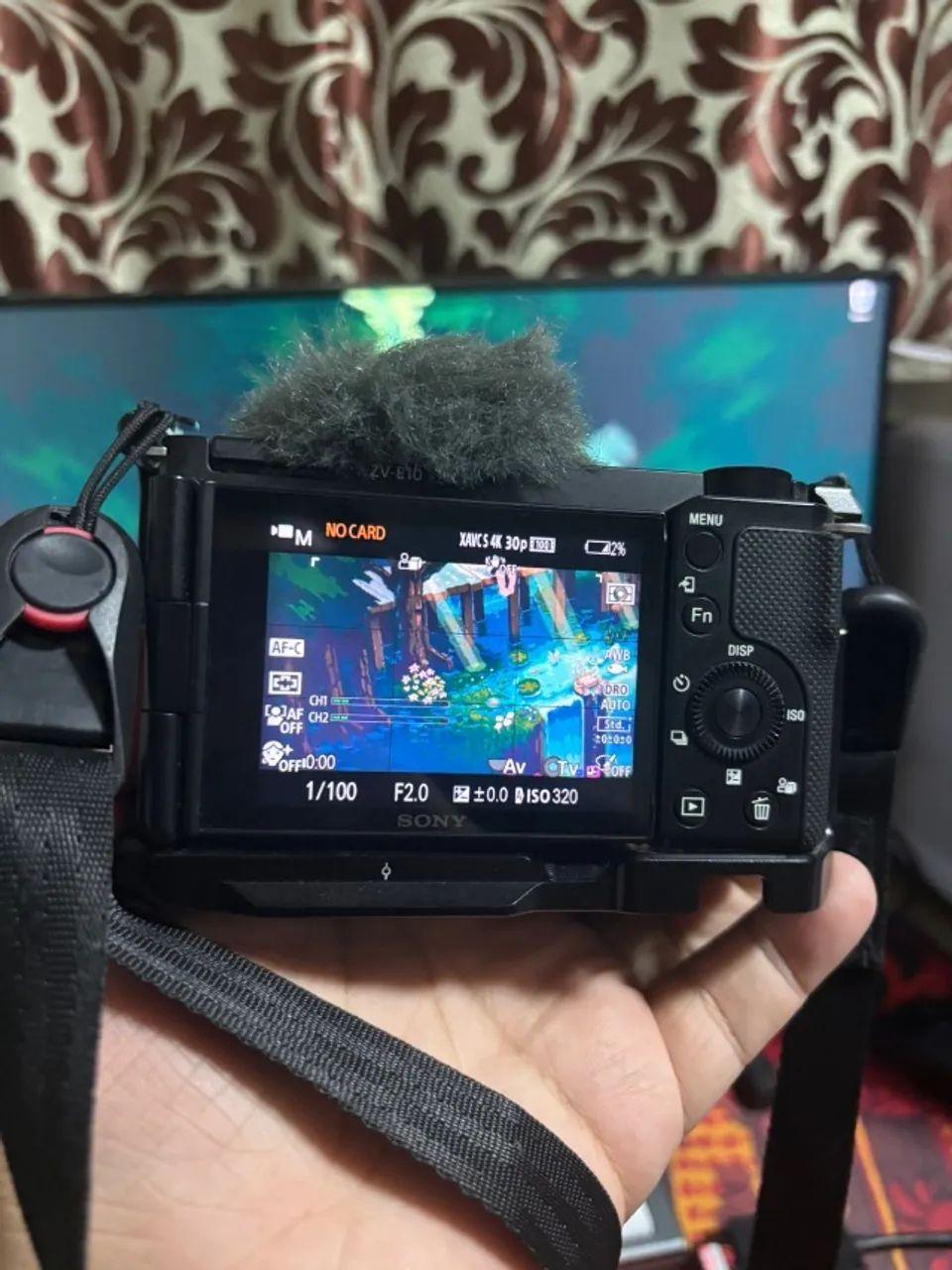 Sony ZV E10 + Lente Viltrox AF 23 f1.4 E + Smallrig + Cartão 128GB Sandisk Extreme Pro - Foto 3