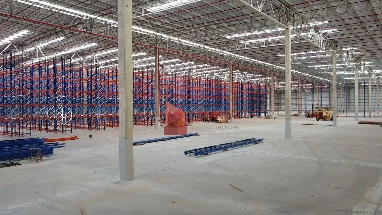ALUGO: ARMAZÉM LOGISTICO 5.500 m² em ITAJAÍ/SC - Foto 2