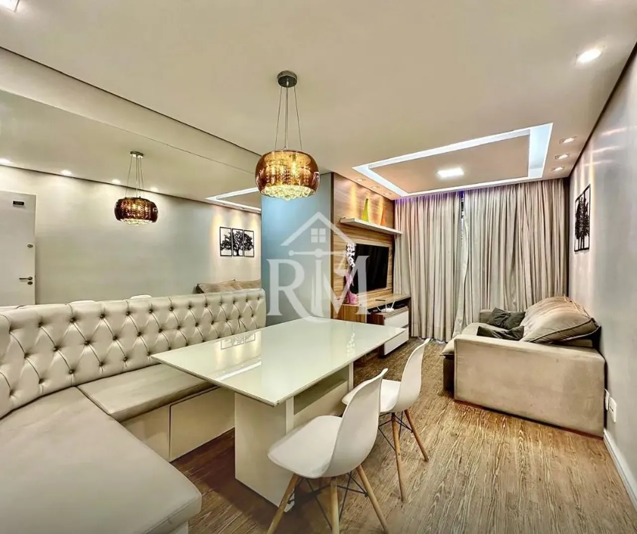 Apartamento 3 Quartos c/ Suíte, Varanda e Planejados, à Venda no bairro Candelária