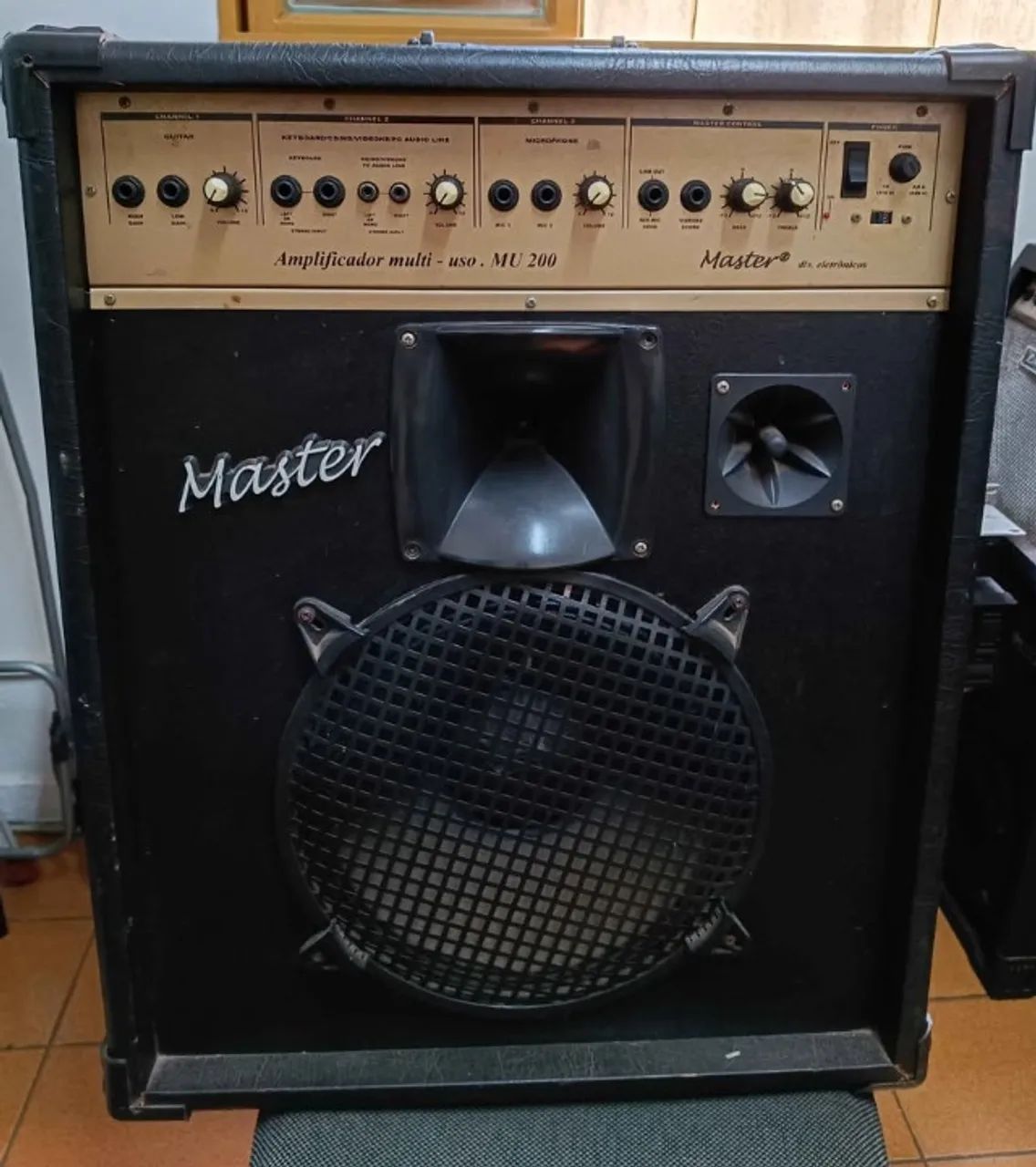Caixa Multiuso Master MU 200