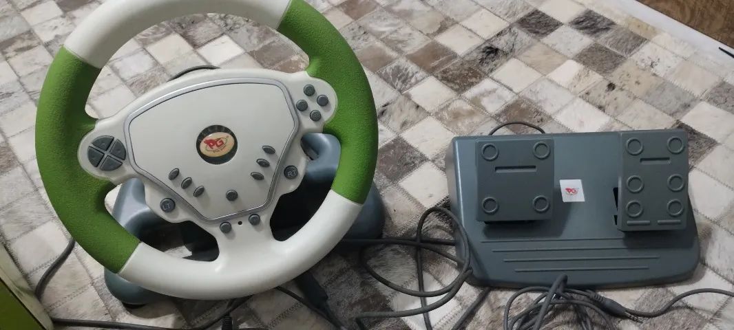 Volante com pedal e câmbio - XBOX 360 - Foto 3