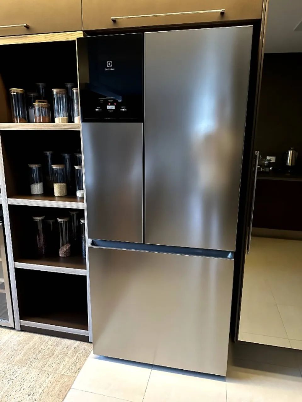 Geladeira Electrolux Frost Free Inverter 590L AutoSense 127v (NOVA) - Foto 2