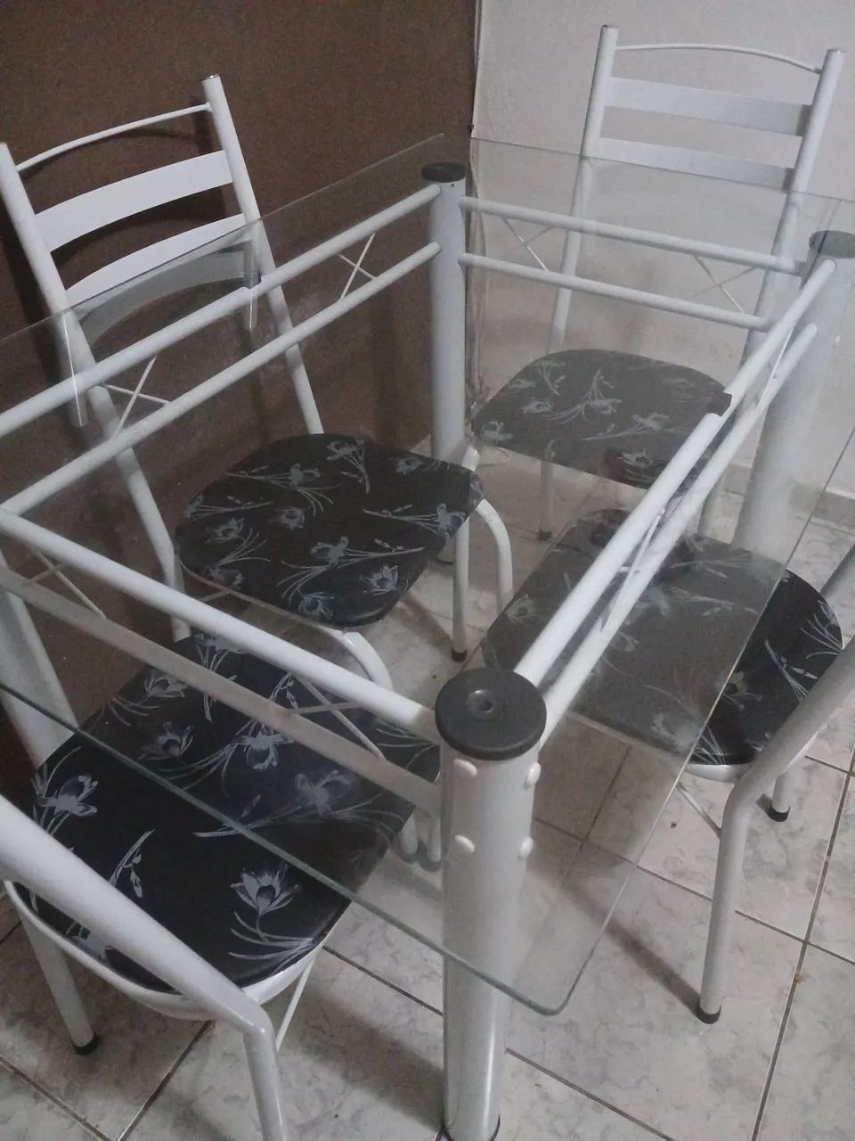 Mesa usada...64352682885635124