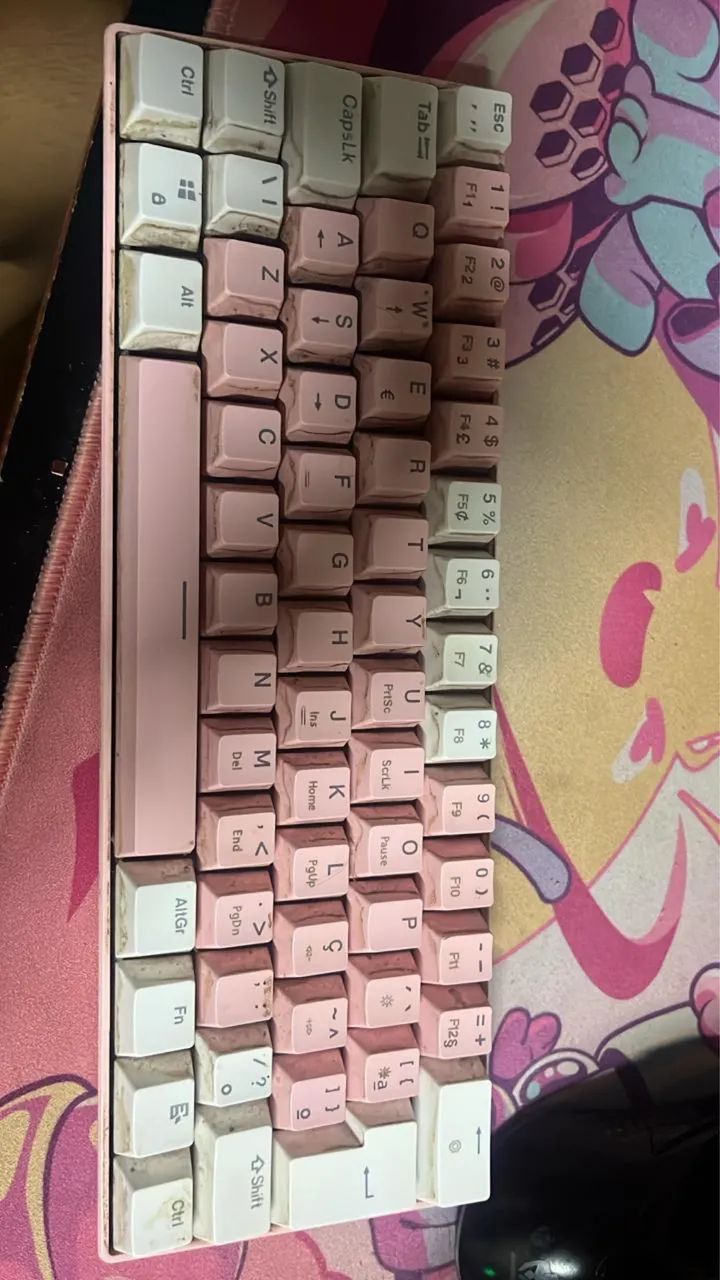 Teclado gamer64312625445762121