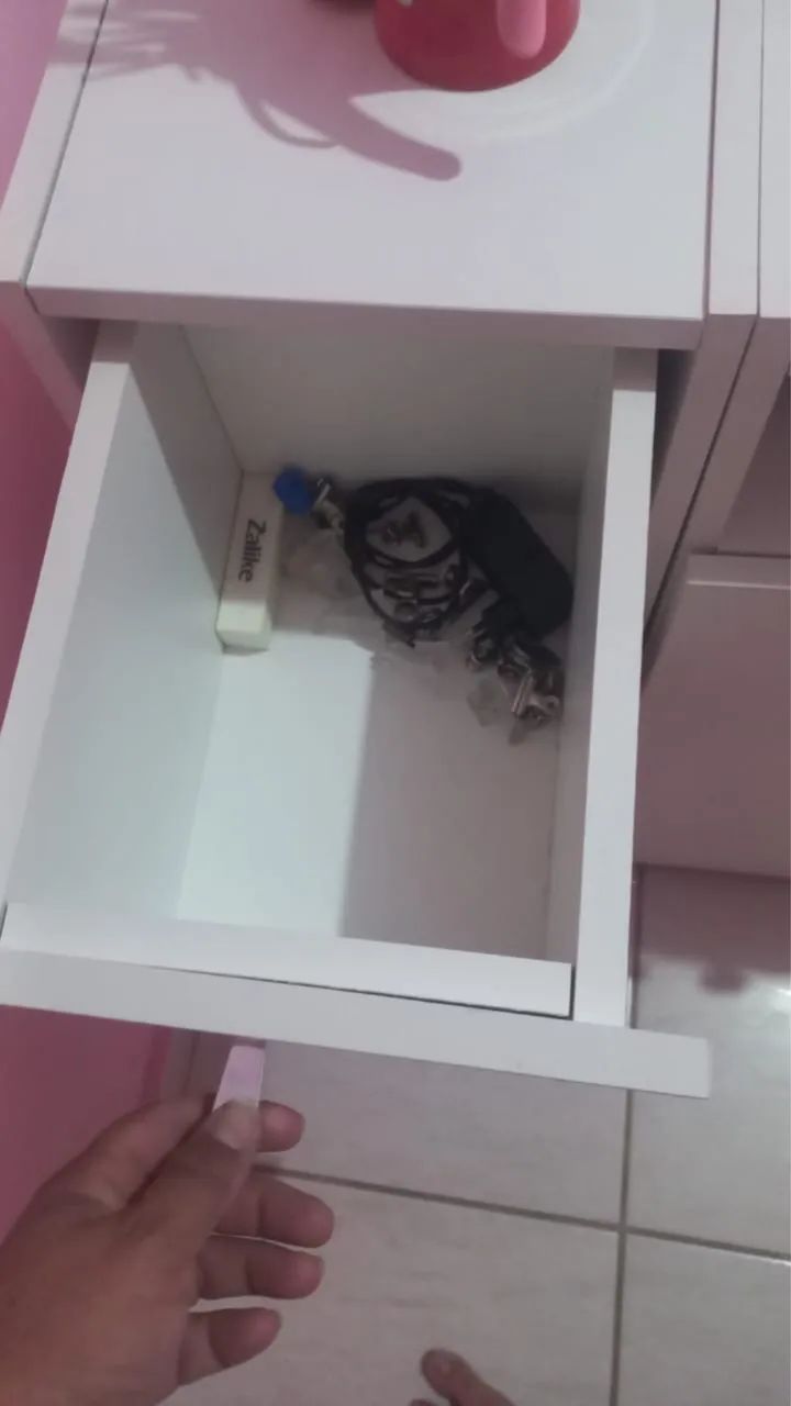 Nail Table64363470699011123