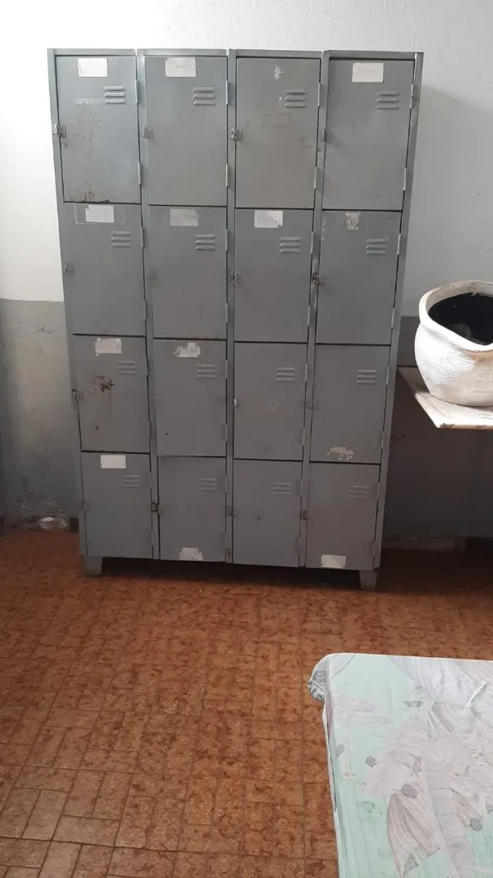Armário de aço com 16 portas de aço para escritório