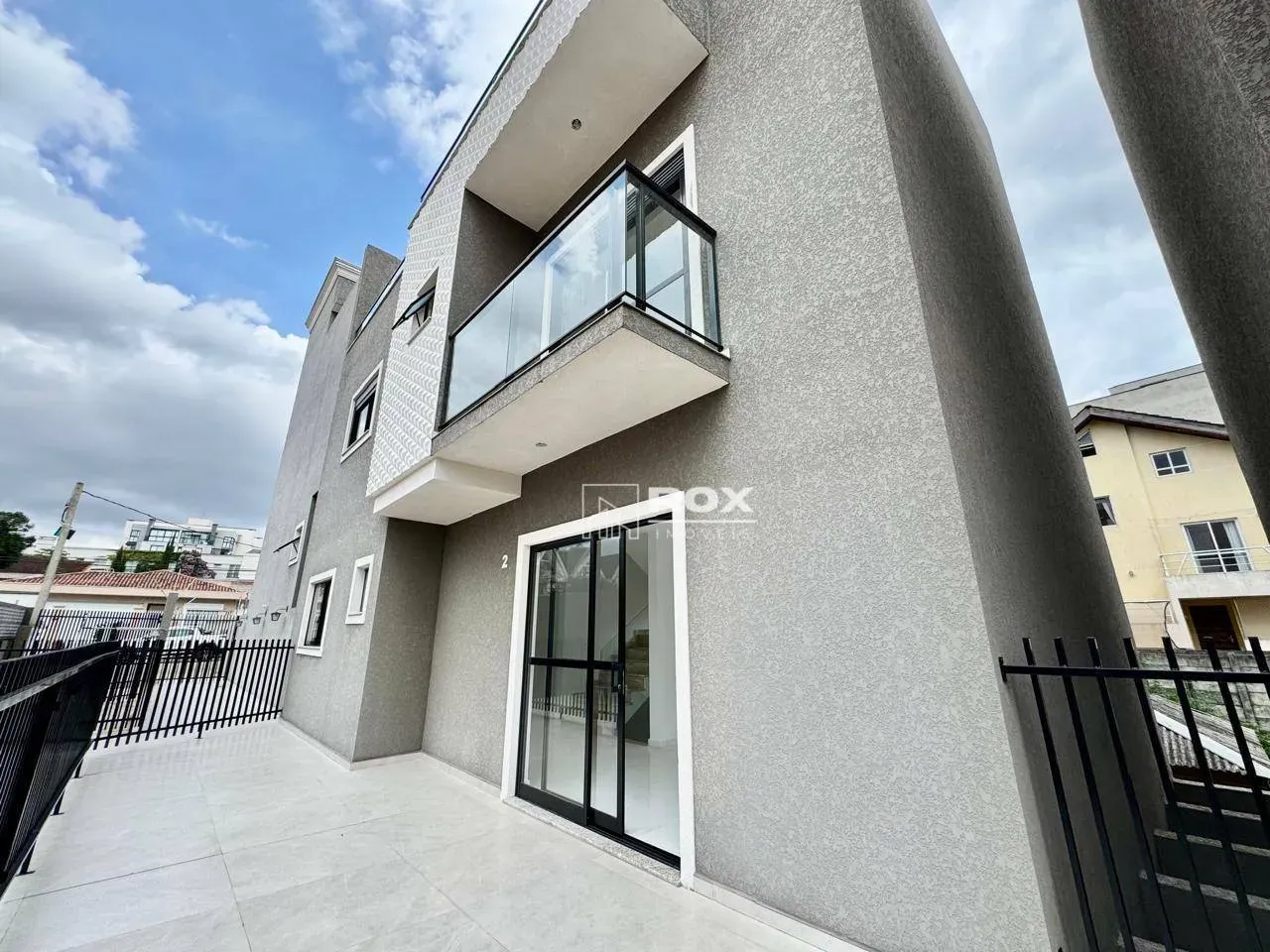 Sobrado com 3 quartos para alugar, 175 m² - Vista Alegre - Curitiba/PR