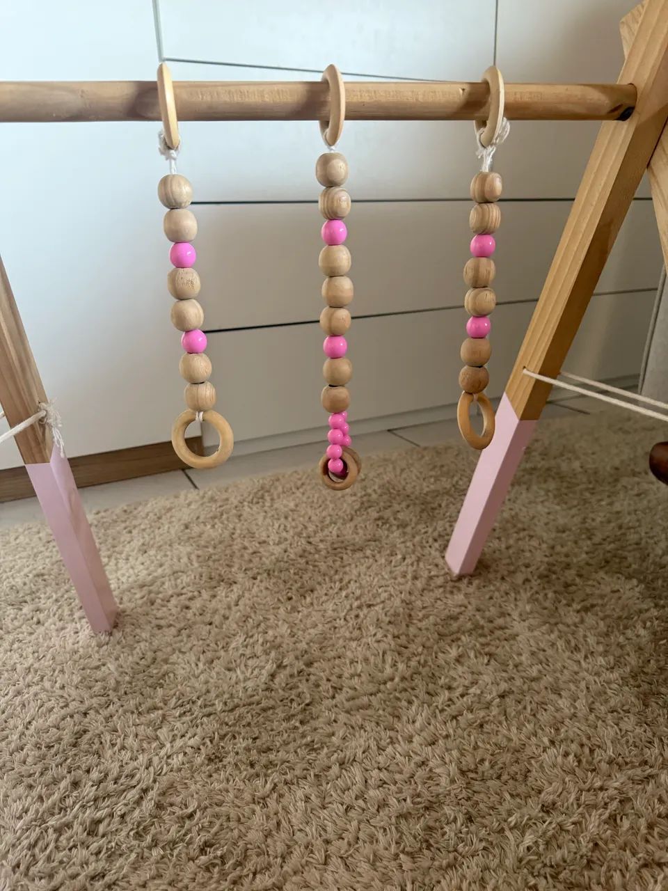 Ginásio Montessori Bebê com móbiles Grão de Gente - Foto 2