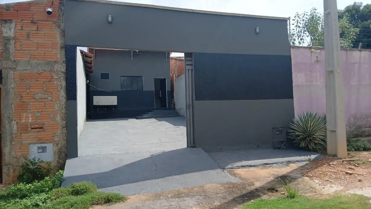 Vende-se está casa no setor jardim Aureny 3