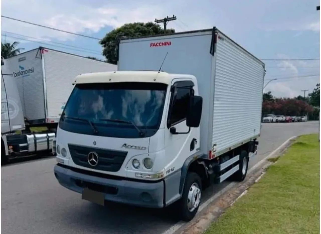 Accelo 1016 Baú Seco Ano 2014 - Foto 2