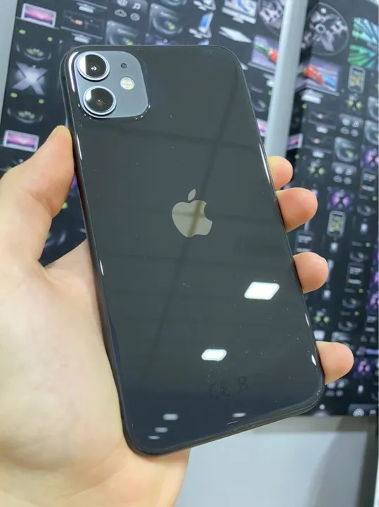 iPhone 11 64GB - Saúde 100%
