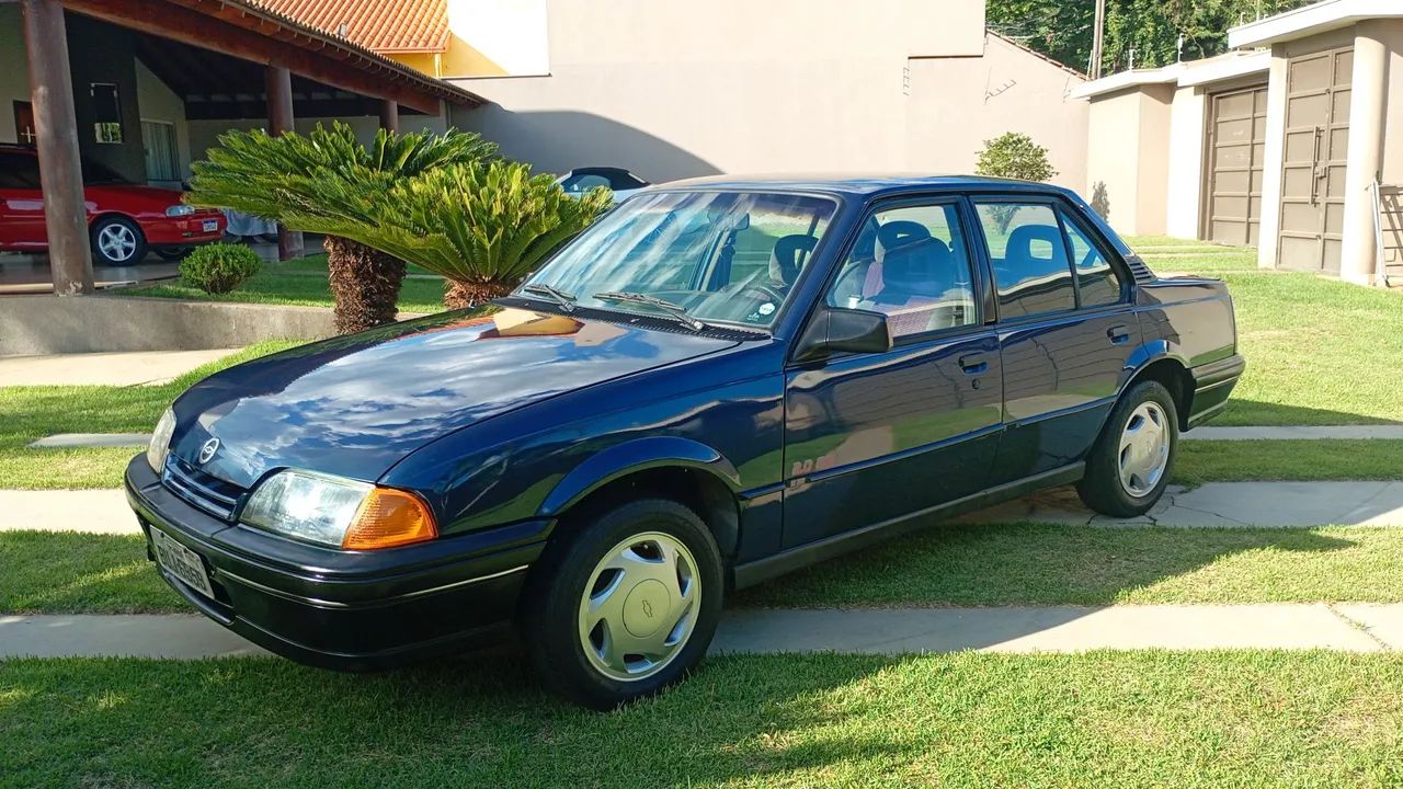 Chevrolet Monza GL 2.0 Efi/sl/l/650/club/barc.2e4p (álcool) 1994