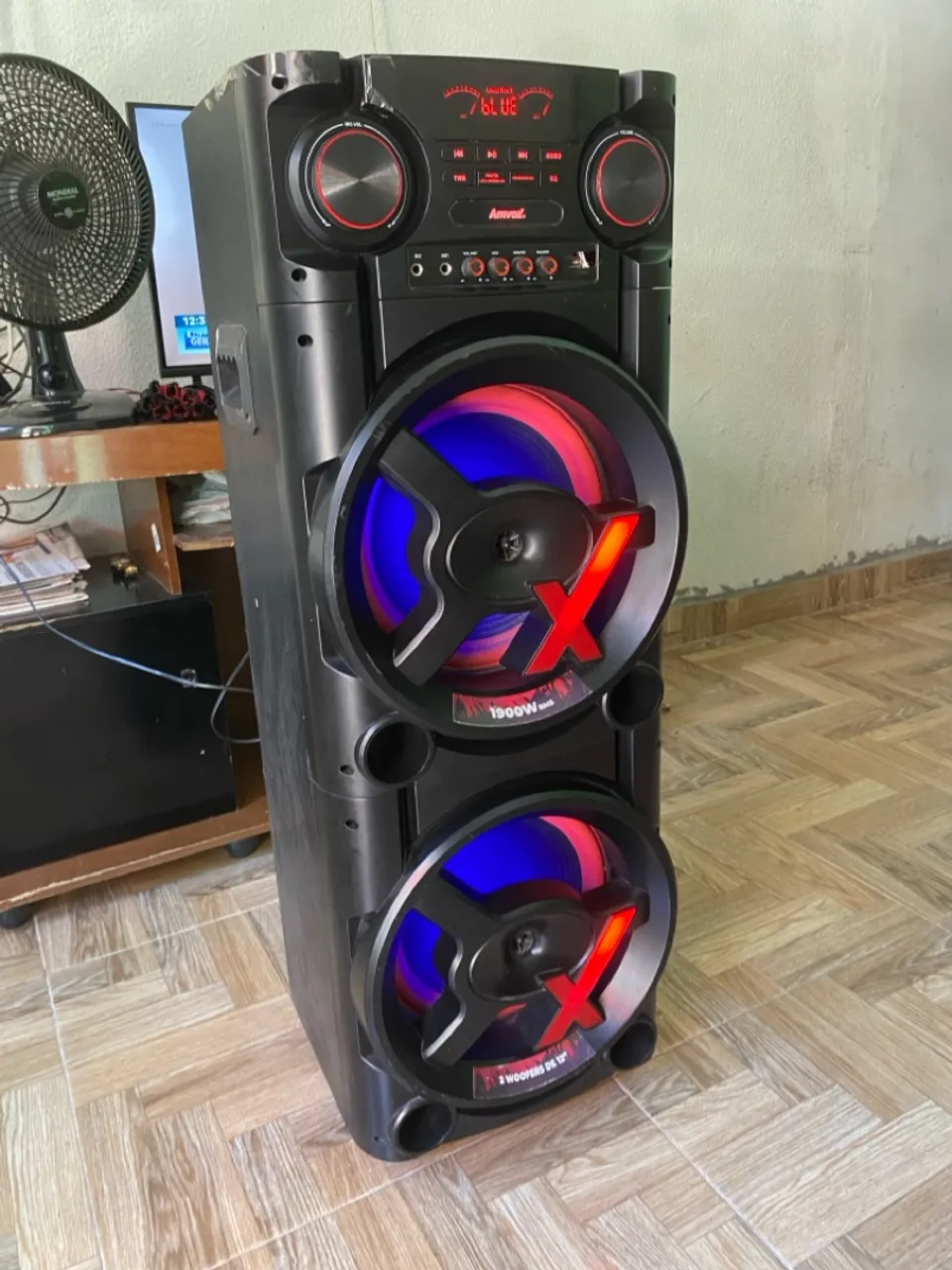 Caixa de Som Torre Amvox 1900W Bluetooth