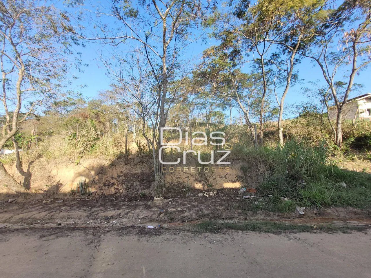 Terreno à venda, 494 m² por R$ 95.000,00 - Extensão Serramar - Rio das Ostras/RJ