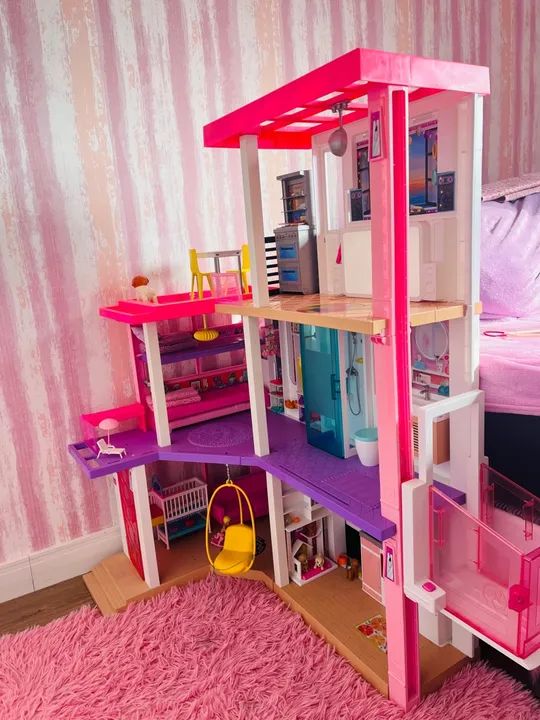 Casa de Bonecas Barbie Dreamhouse - Diversão Garantida! - Foto 5