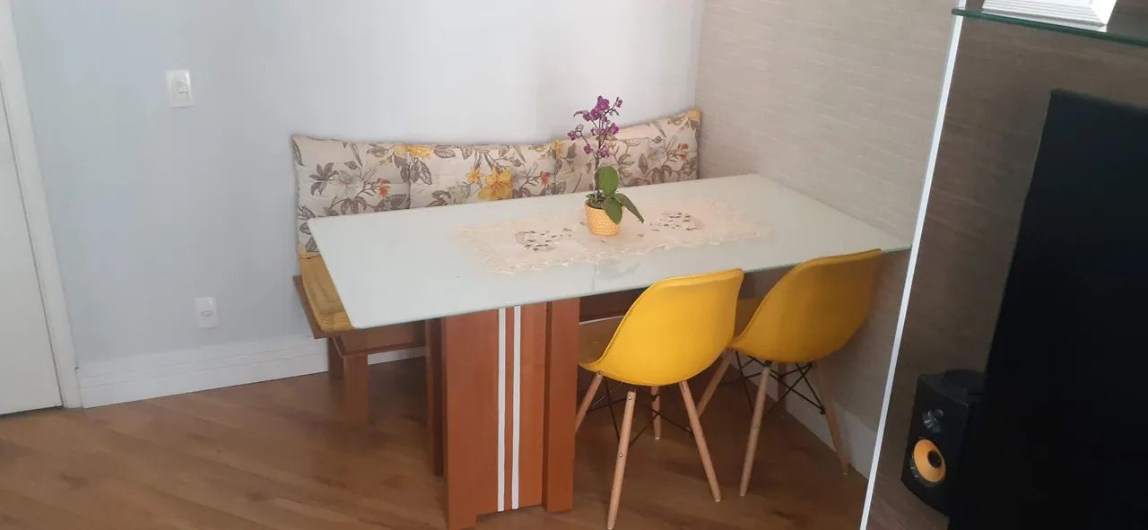 Mesa com banco - Foto 2