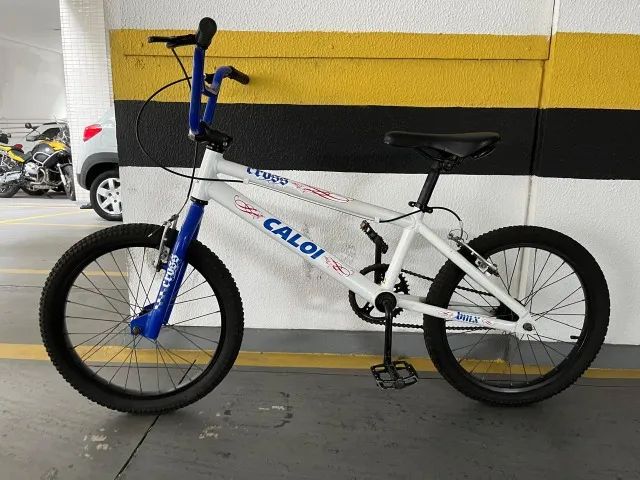 Bicicleta Caloi Cross Branco com Azul - Aro 20 - Foto 2