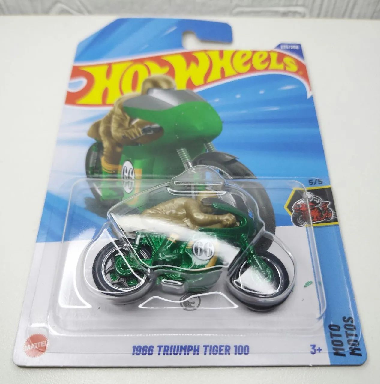 Lote com 5 Hot Wheels T-Hunt Variados - Foto 4
