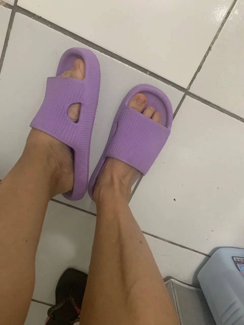 Chinelo Slide Roxo Confortável - Foto 2