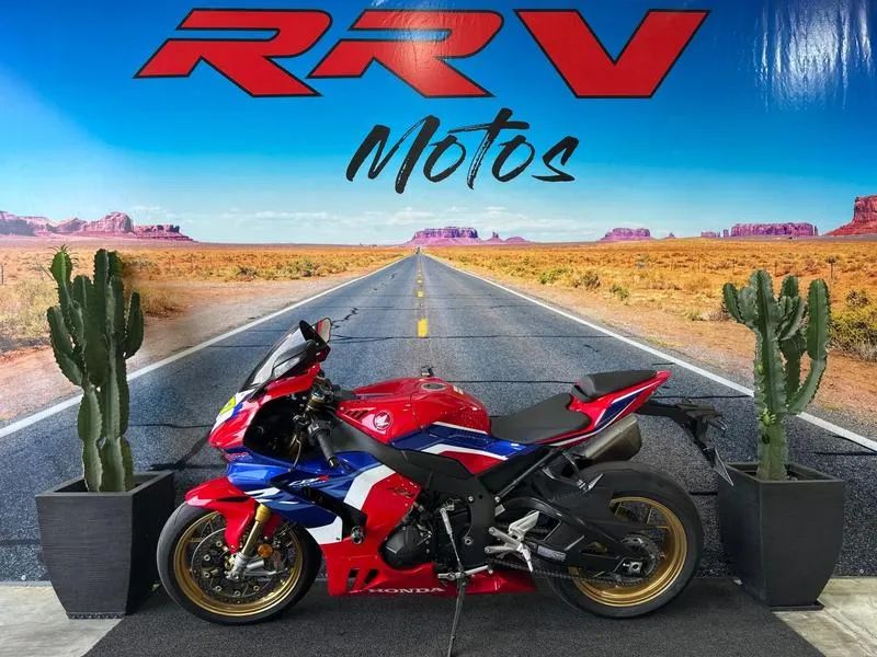 HONDA CBR 1000RR R SP 2024 - Foto 5