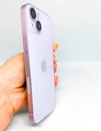 iPhone 14 roxo