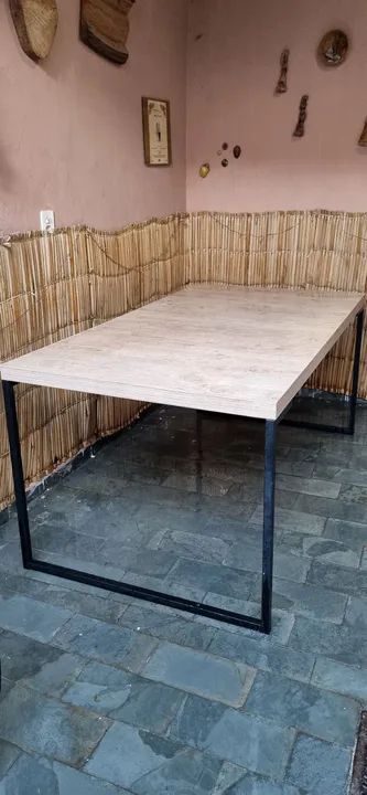 Mesa de jantar, estilo industrial marca ETNA - Foto 2