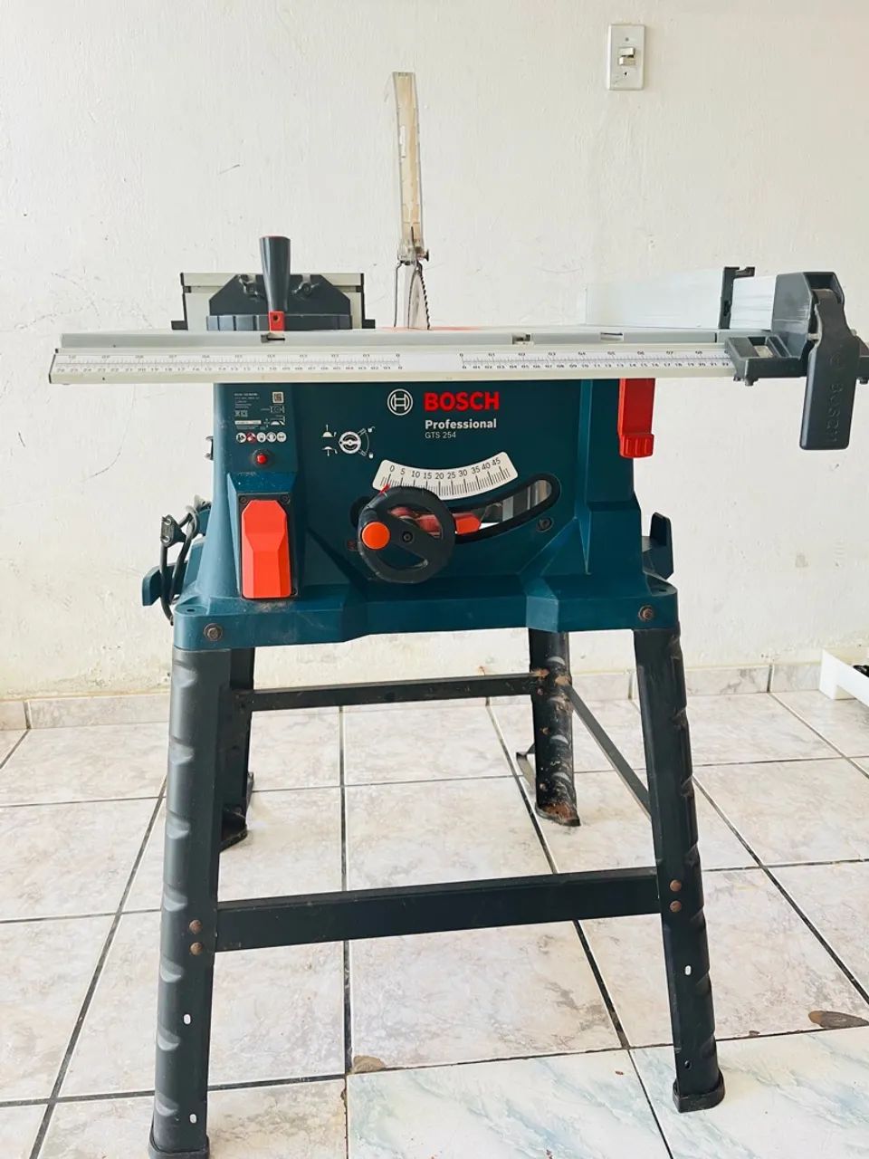 Serra de bancada Bosch - Foto 3