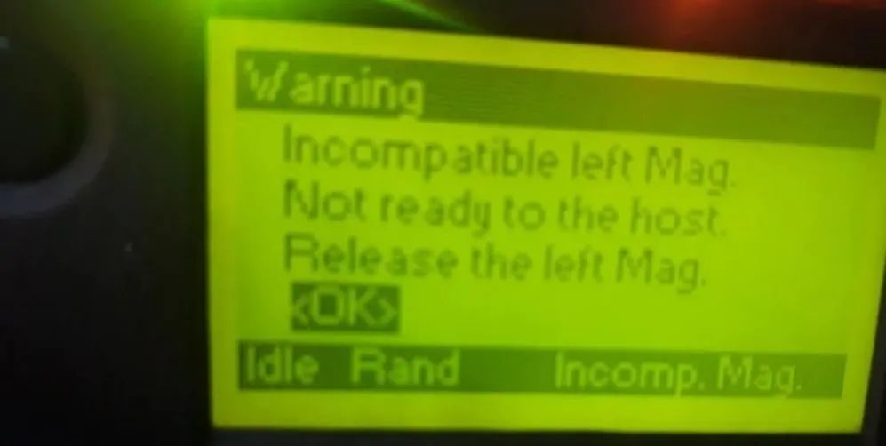 Robô IBM Unidade De Fita Magnética  - Foto 3