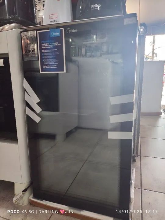 Cervejeira Midea  96 Litros BCA10P1 com porta de vidro.Com garantia,somos loja física 