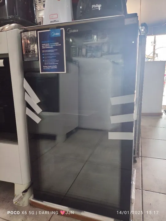 Cervejeira Midea 96 Litros BCA10P1 com porta de vidro.Com garantia,somos loja física