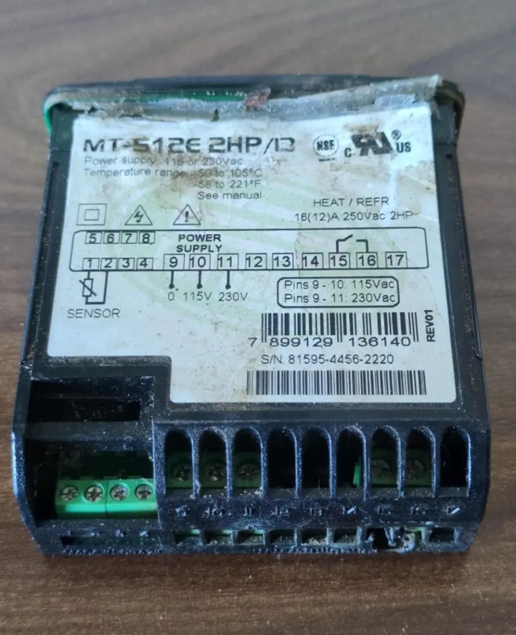 Controlador eletrônico de temperatura (modelo MT-512E 2HP/12, da