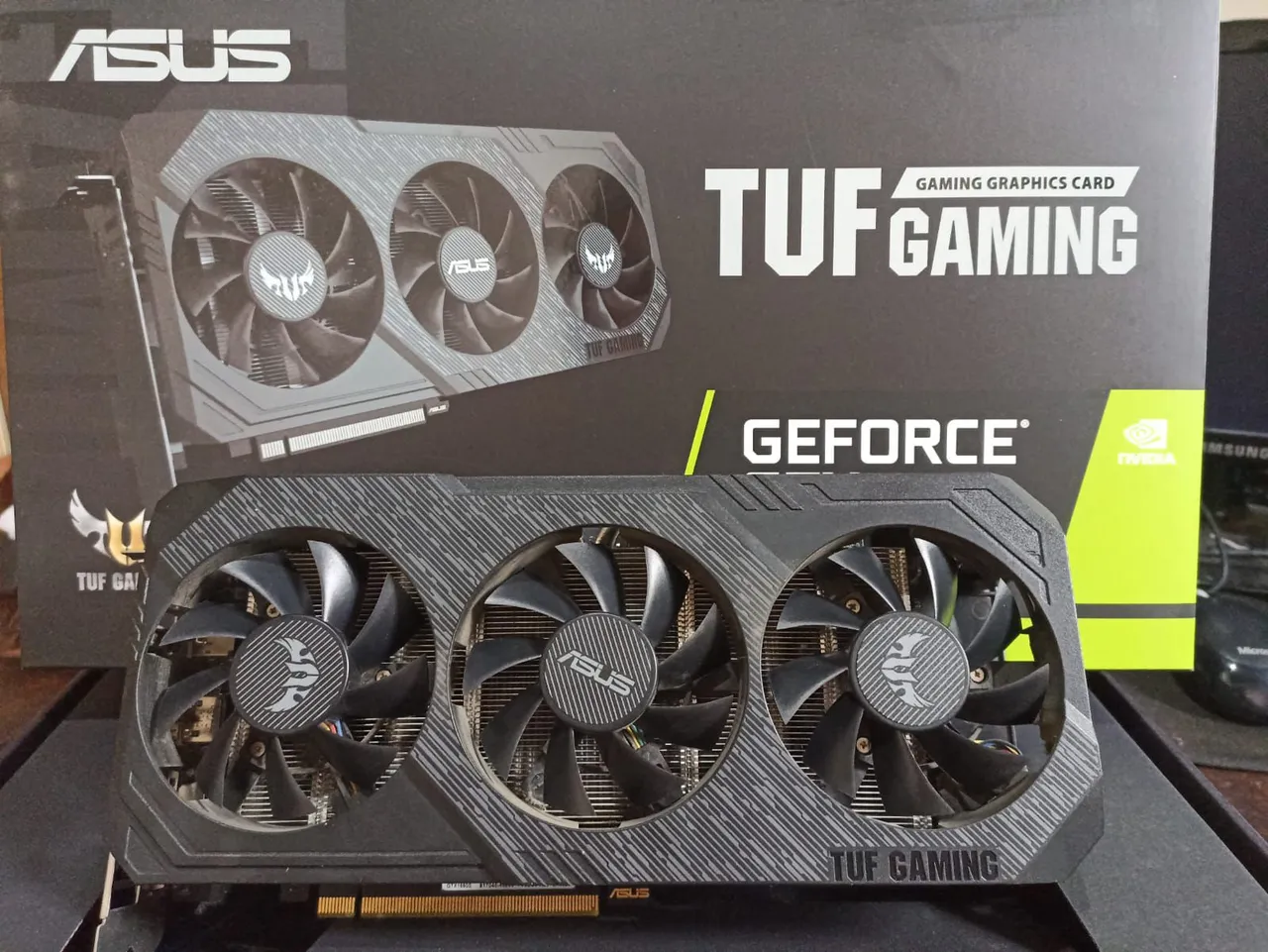 Placa de Vídeo 1660 super ASUS TUF Gaming GeForce GTX