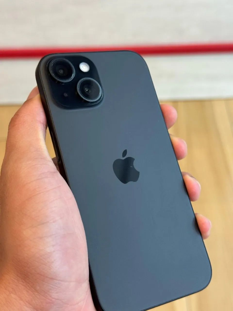 Oportunidade Imperdível: iPhone 15 Semi Novo! - Foto 2