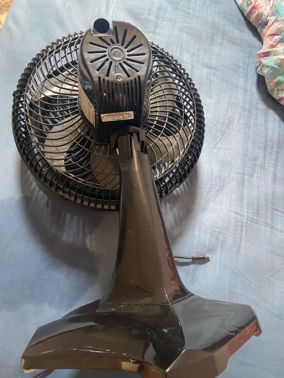 Ventilador de Mesa Britânia 60W Turbo - Foto 2